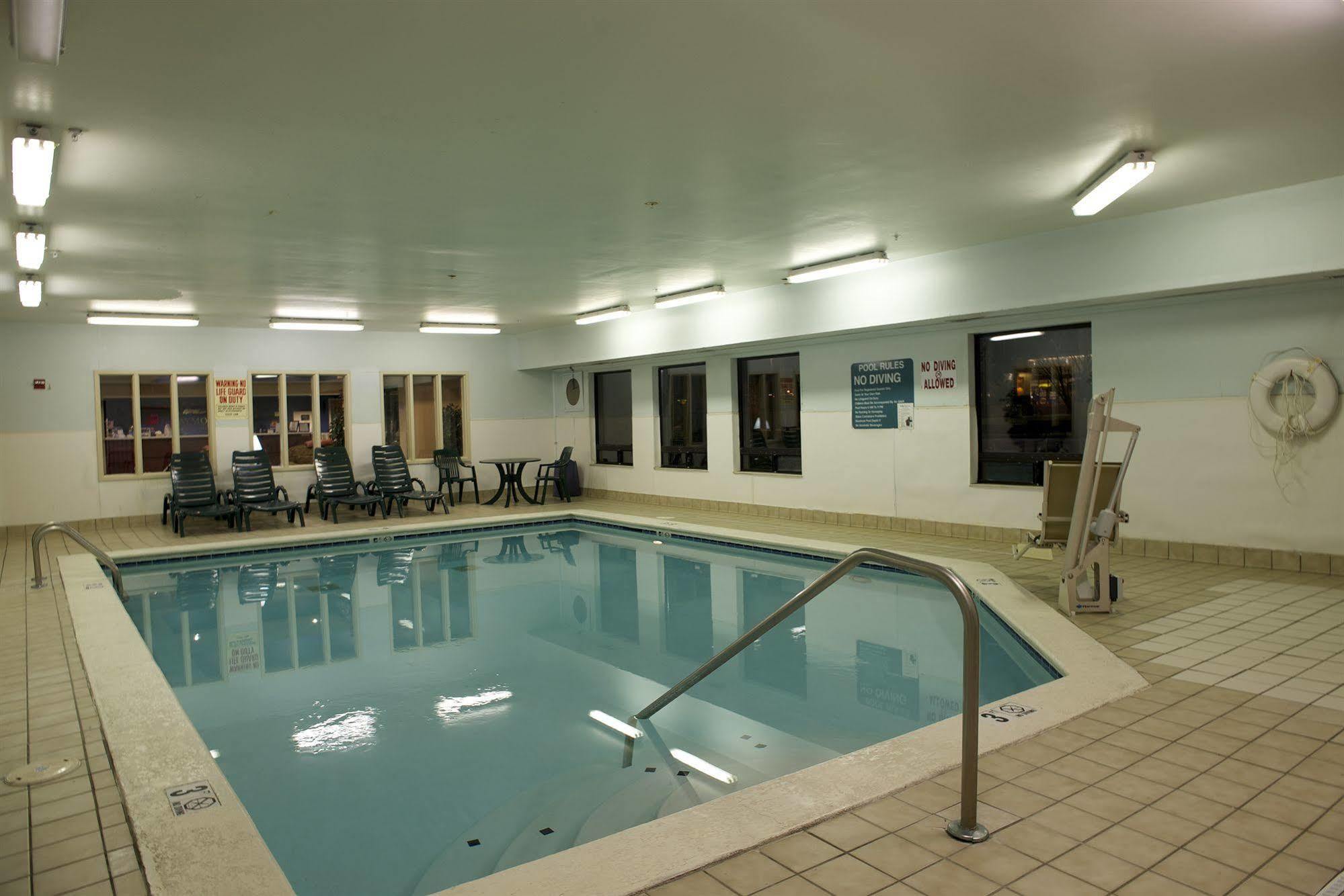Hotel Baymont By Wyndham